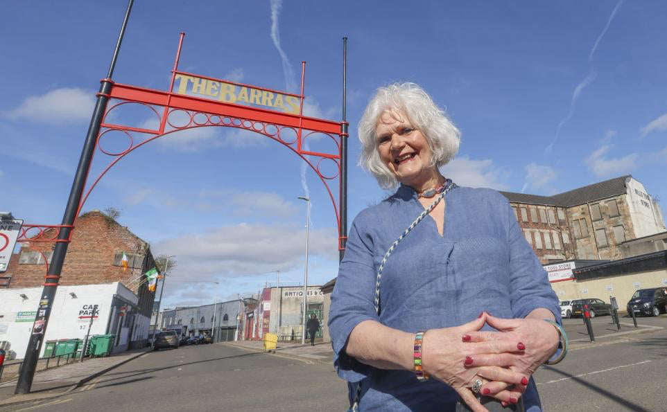 PSYCHIC PAYS TRIBUTE TO BARRAS